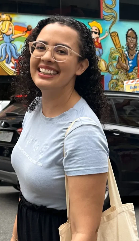 foto da autora tatielle katluryn