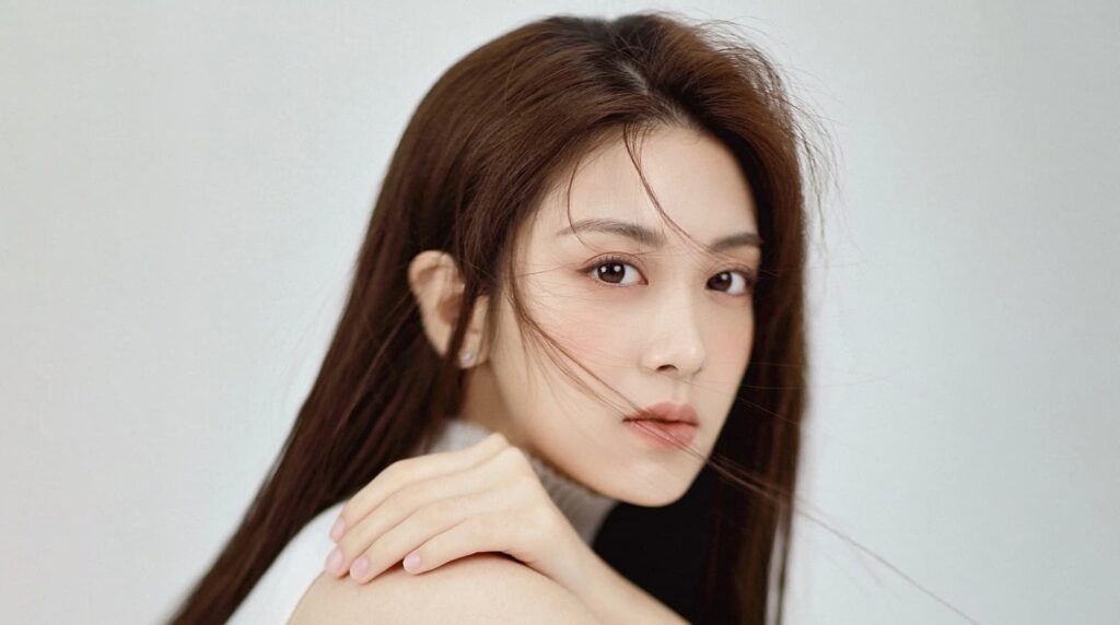 Foto da atriz Bai Bing Ke