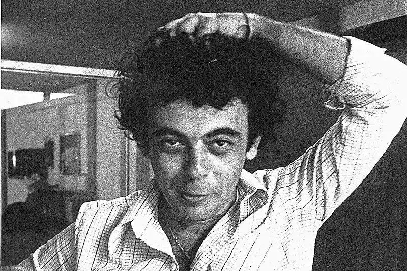 Foto do diretor Glauber Rocha