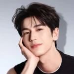 Foto do ator Zhang Linghe