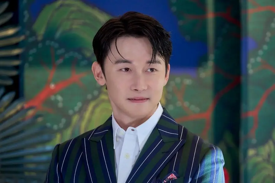 Foto do ator Kim Jun-han