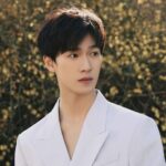 Foto do ator Li Yun Rui