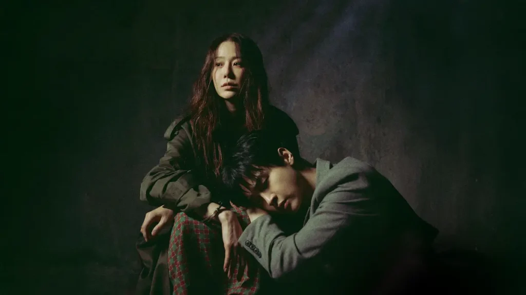 Imagem promocional do drama Rainha Louva-a-Deus