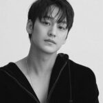 Foto do ator Kim Bum