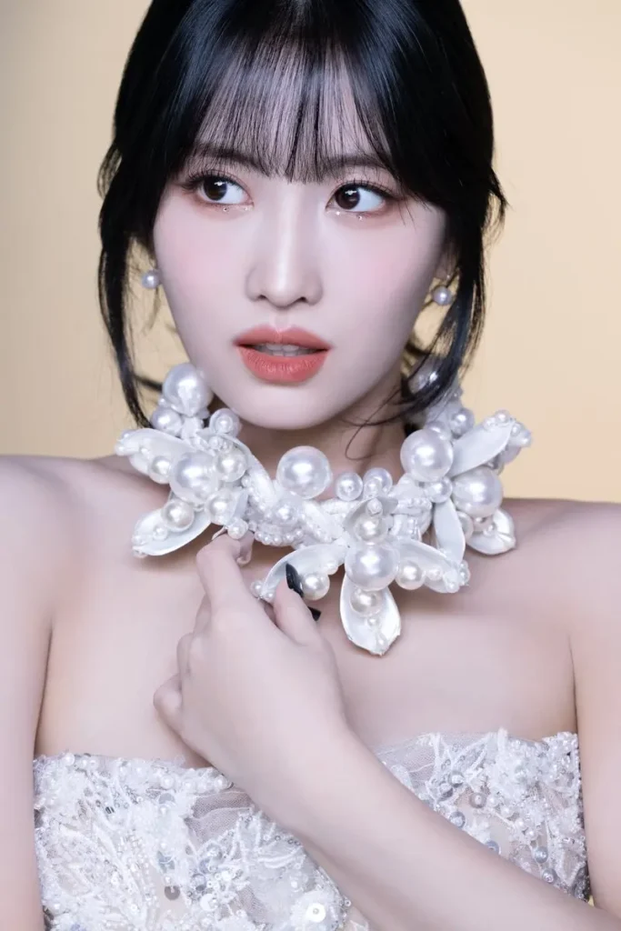 Foto da momo do Twice