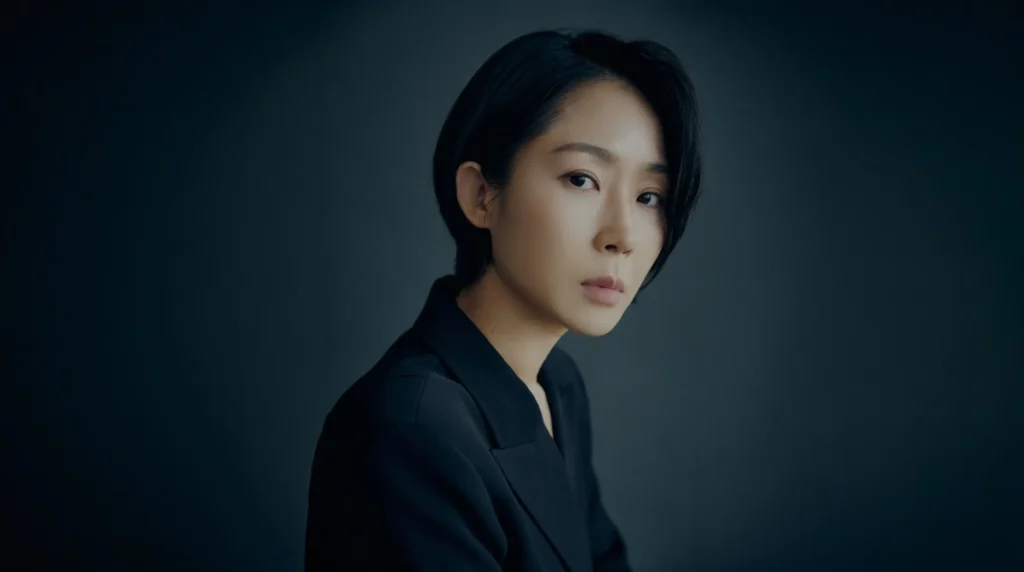 Foto da atriz Son Ji-yoon