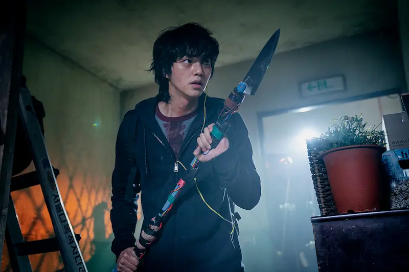 Imagem promocional de Sweet Home, um dos dramas com Chae Won-bin