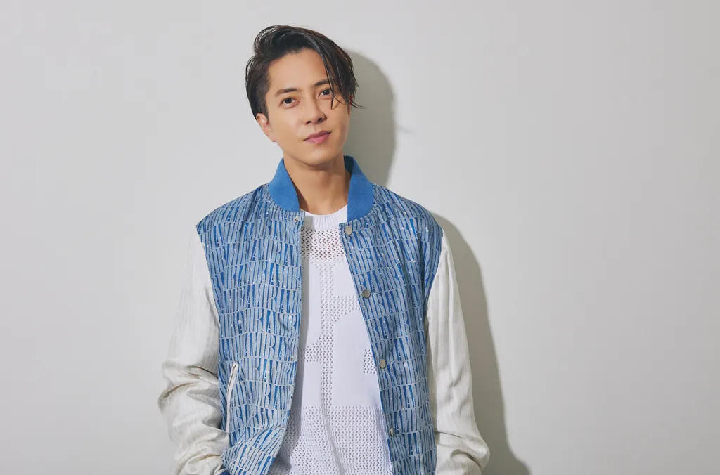 Foto do ator Tomohisa Yamashita