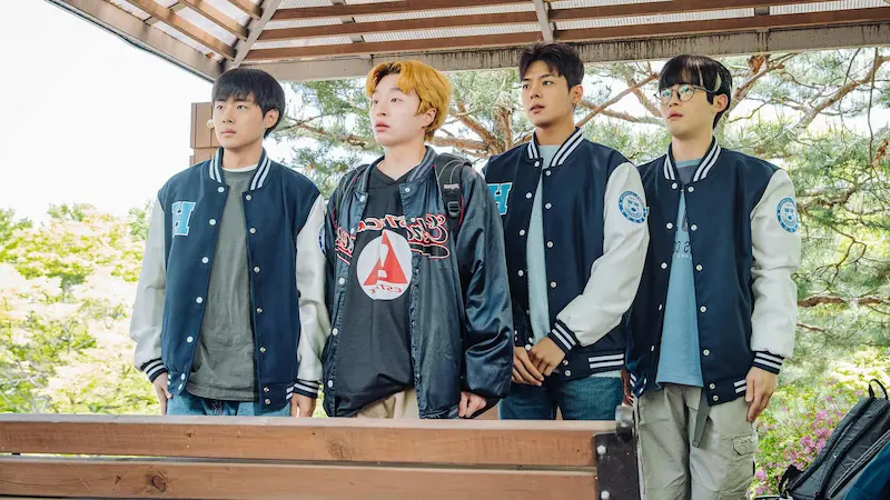 Imagem promocional do drama Cringy Romance