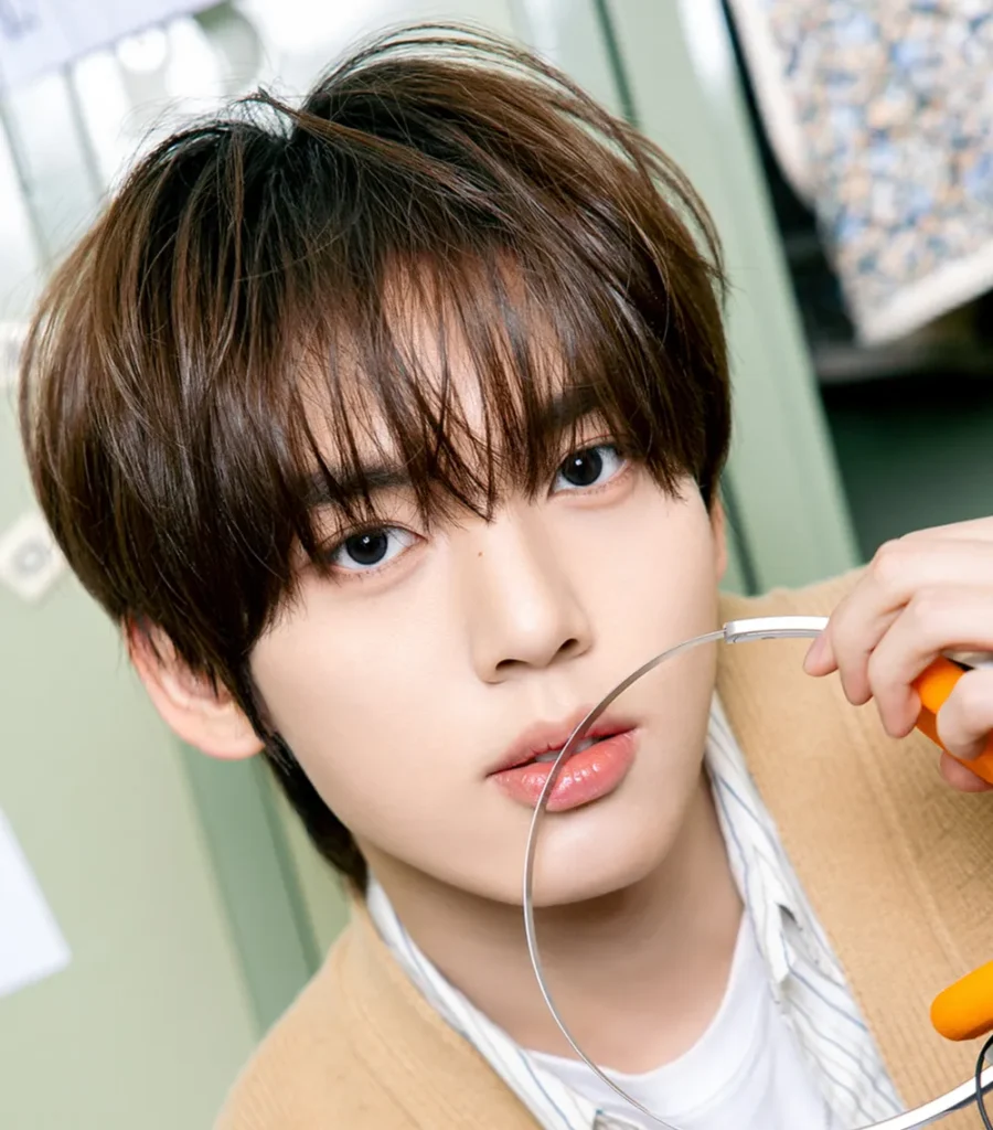 Foto do Han Yujin do and2ble