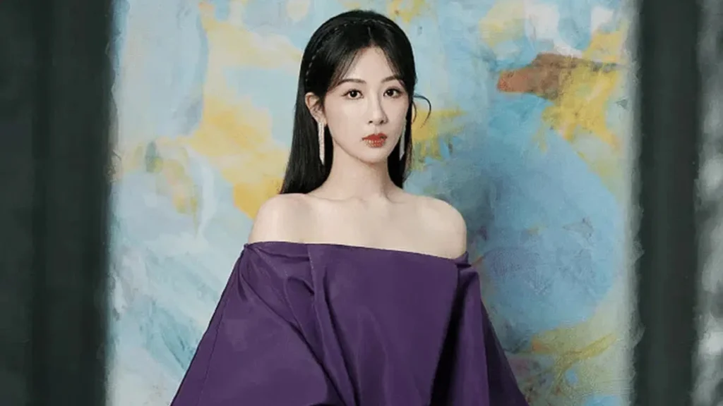 yang zi vestindo valentino